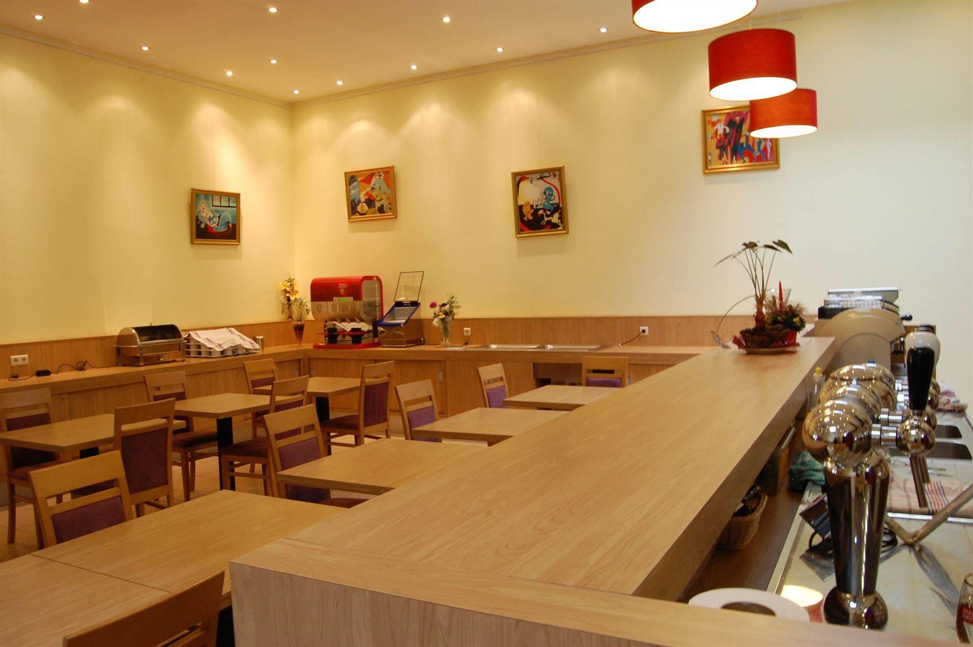 Jill Hotel Brussels Saint-Gilles Exterior foto
